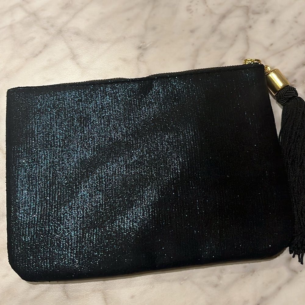 MARC JACOBS DECADENCE NWOT MAKEUP/ CLUTCH BAG - Picture 6 of 6